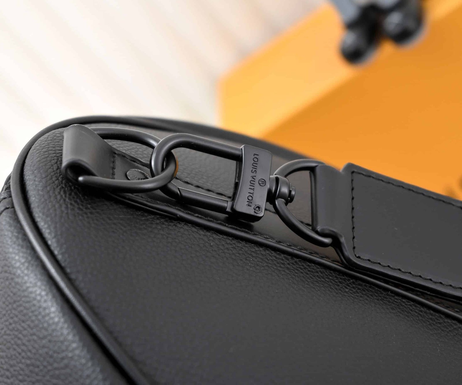 L0vis Vvtt0n Keepall Bandoulière 50 Black M21420