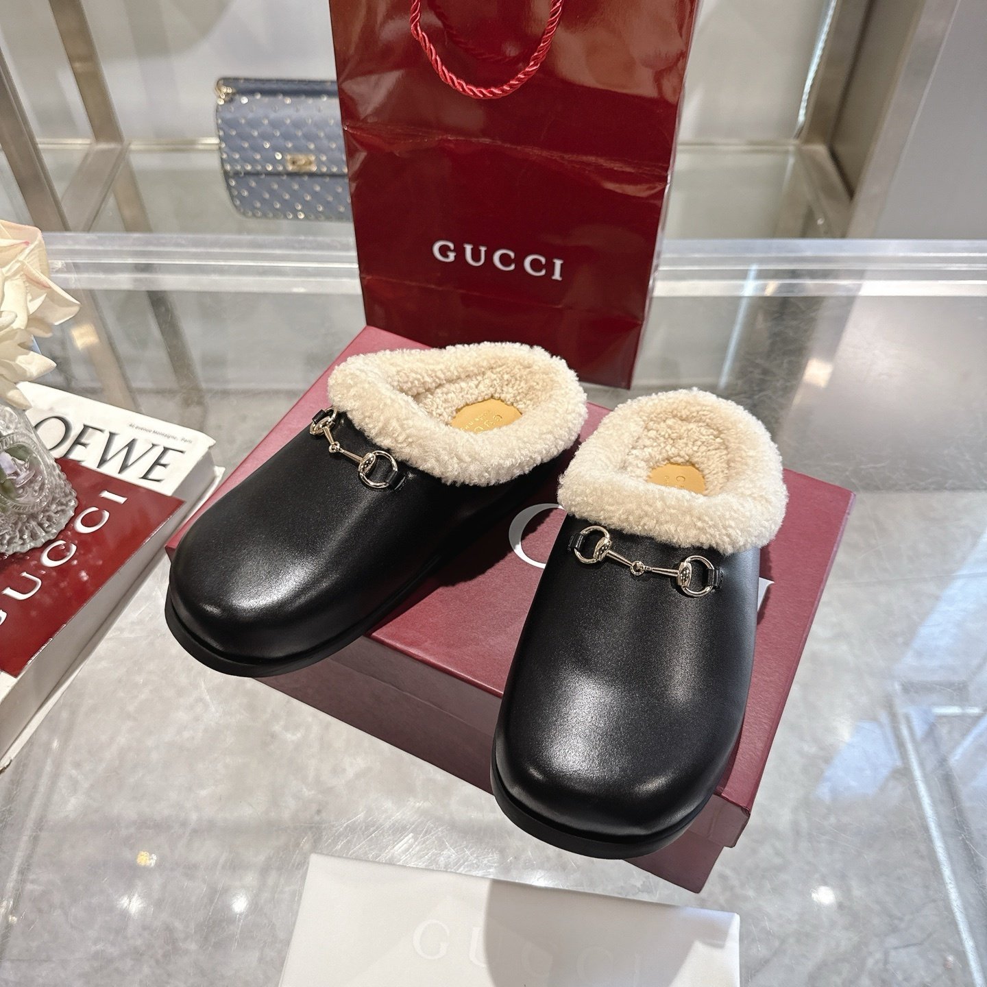 Gvc*1 Women Mule With Horsebit Black Leather