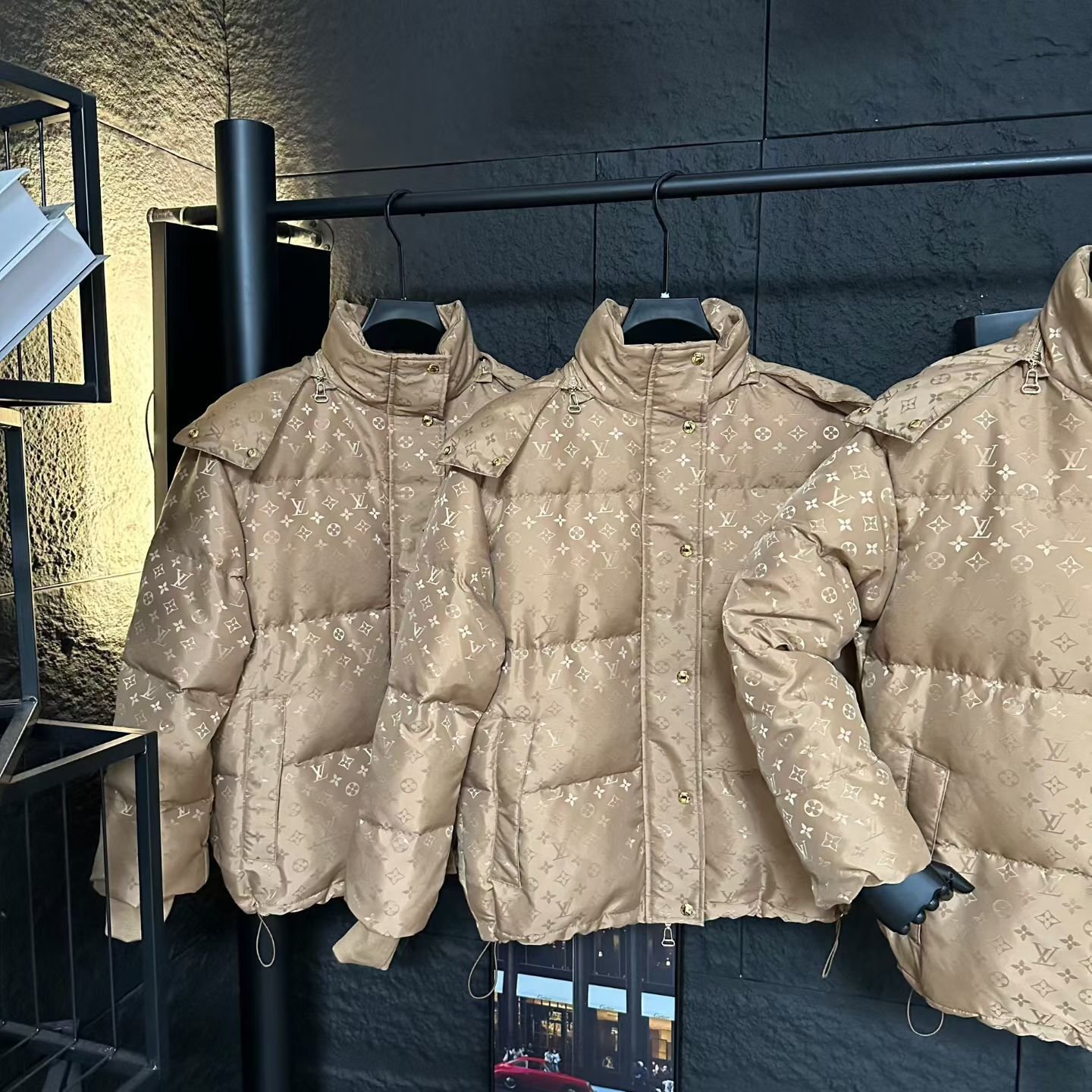 L0vis Vvtt0n Monogram Puffer Jacket Beige 1Aiozf
