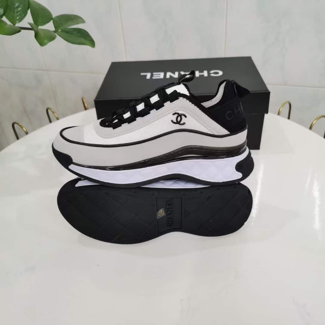 Ch**el Women’S Suede Sneaker White G39070 Y56144 0Q241