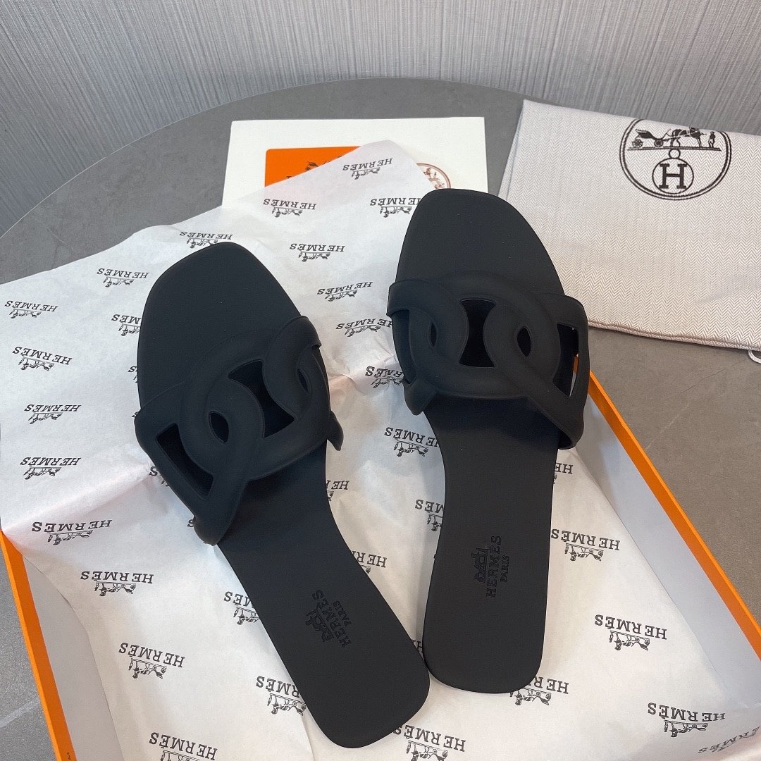H**me5 Aloha Sandal Black H201157Z 02350