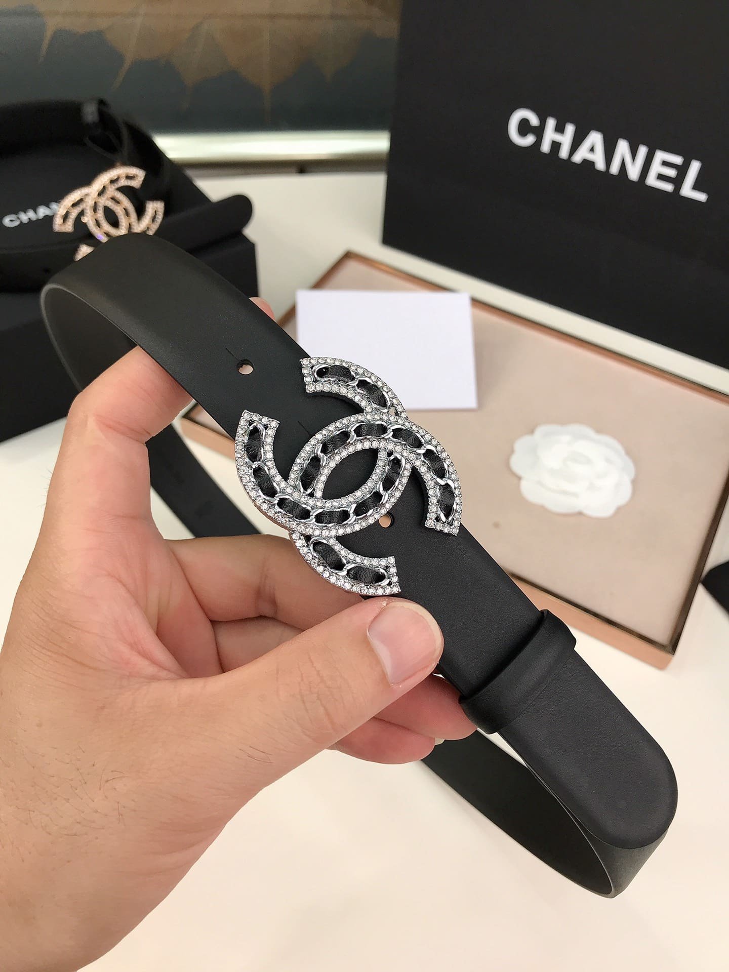 Ch**el Glass Pearls Crystal Silver Black Belt 28Mm