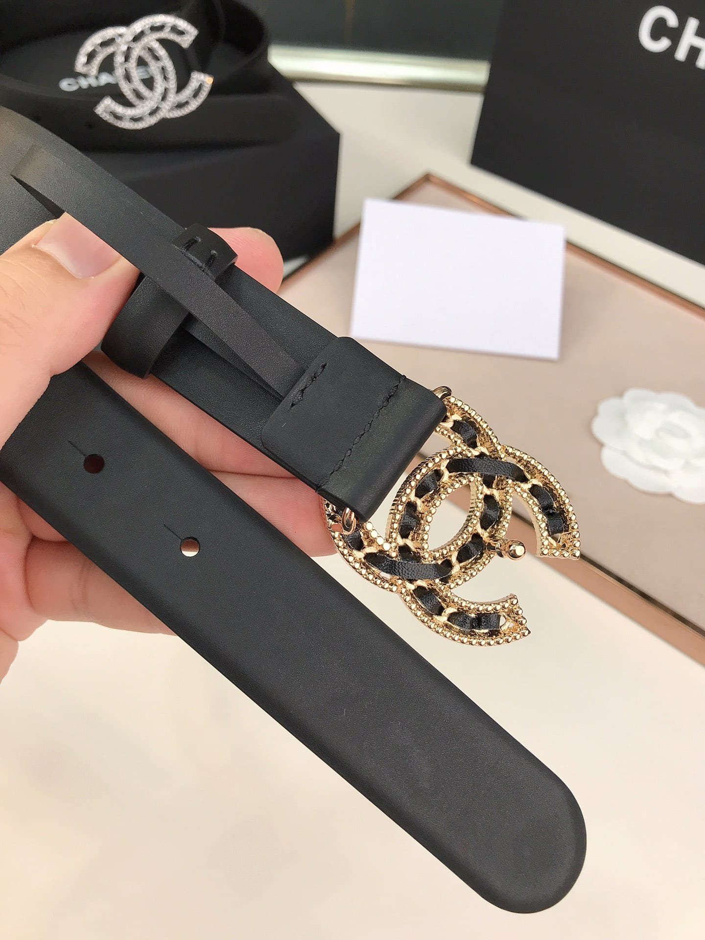 Ch**el Glass Pearls Crystal Gold Black Belt 28Mm