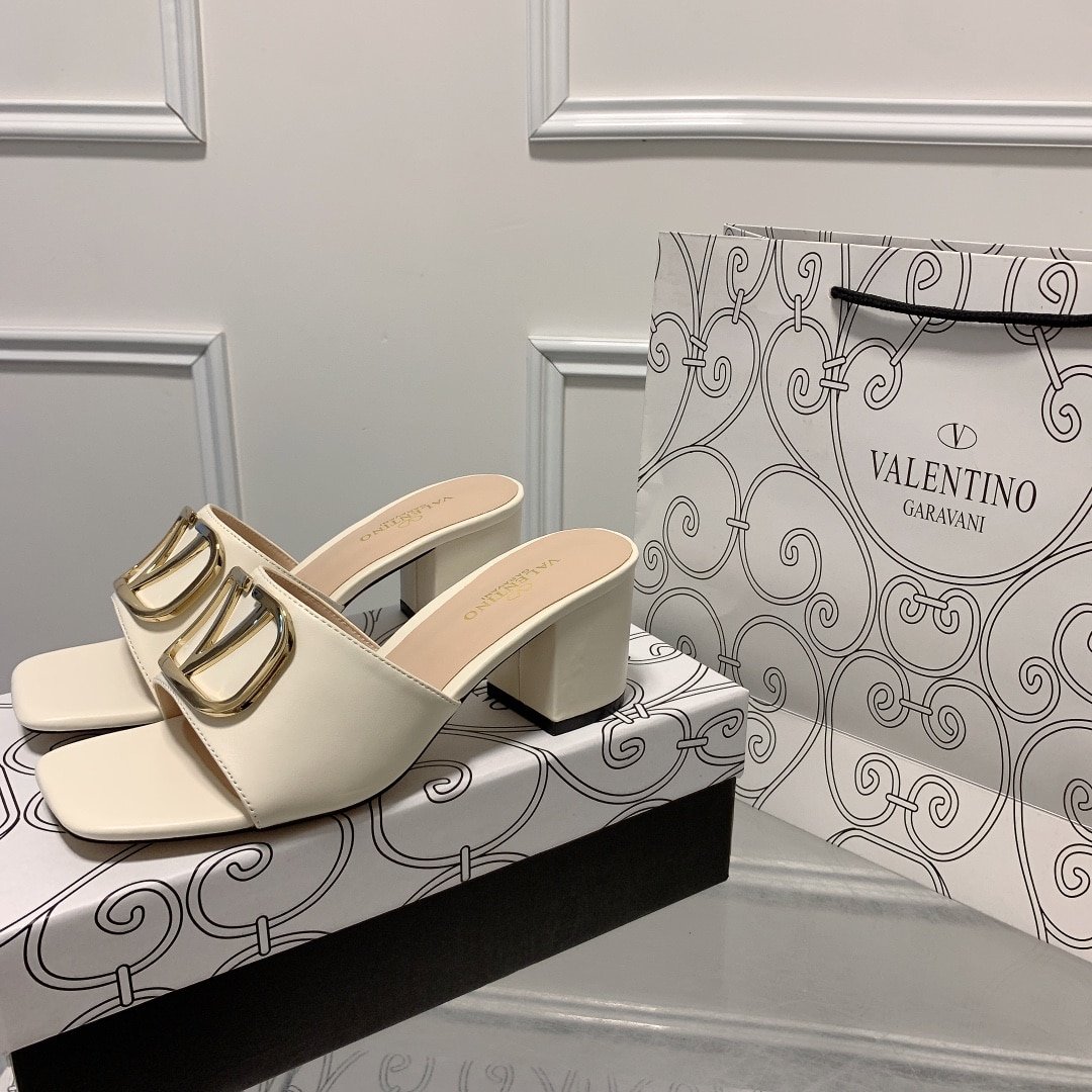 Va1e*ntin0 Vlogo Signature Square Toe Middle Heel White Slide Sandal