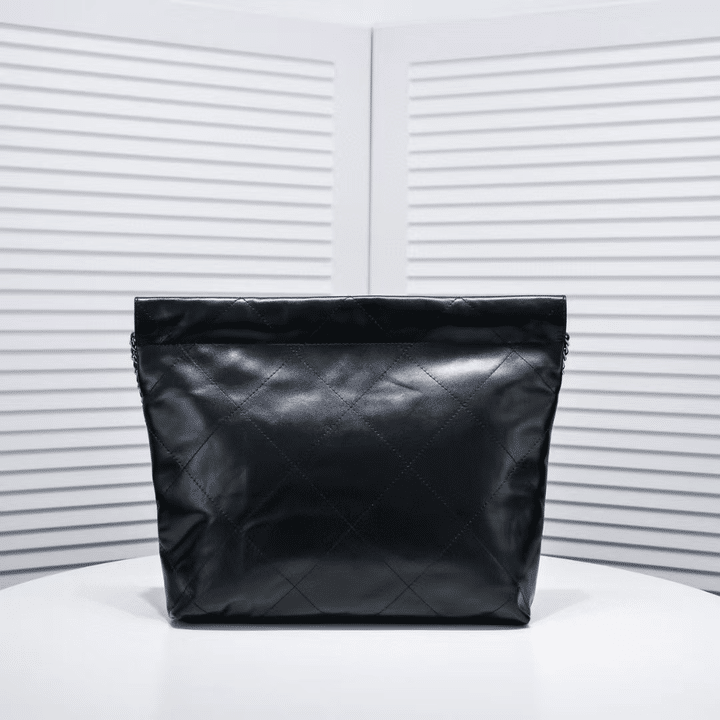 Ch**el 22 Handbag Shiny And Gold Tone Metal Black 42Cm AS3261 B19059 94305