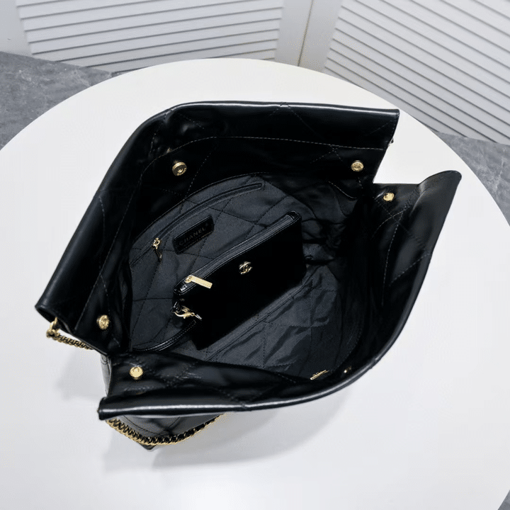 Ch**el 22 Handbag Shiny And Gold Tone Metal Black 42Cm AS3261 B19059 94305