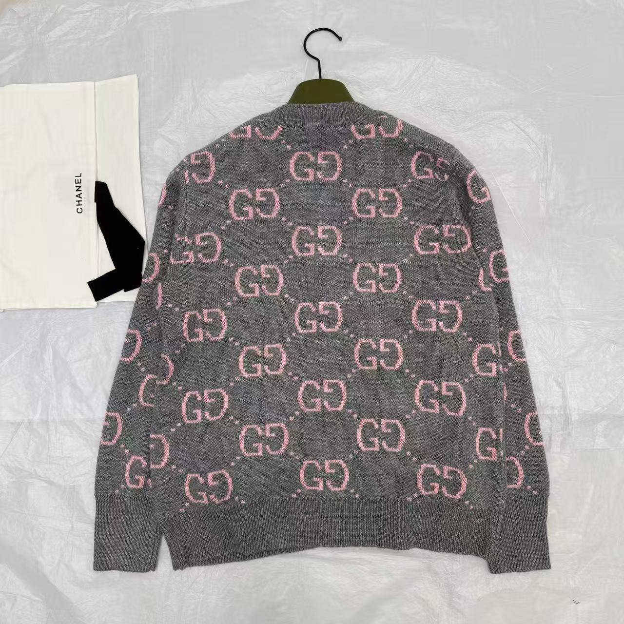 Gvc*1 Gg Monogram Knit Cardigan In Grey With Pink 772886 Xkb3V 1124