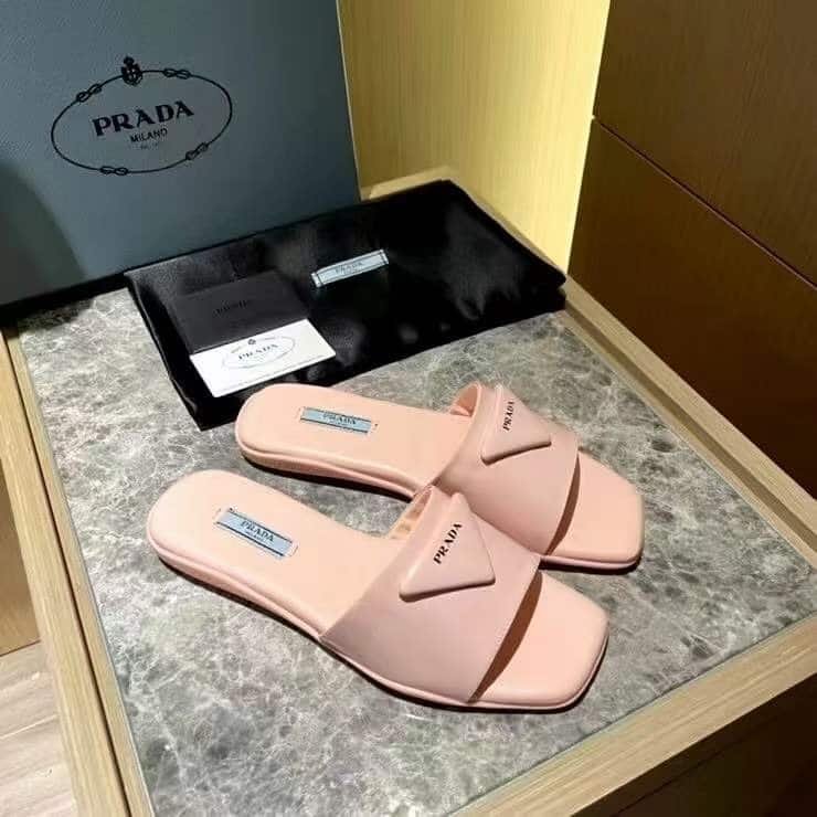 Pra*a Brushed Leather Slide In Pink
