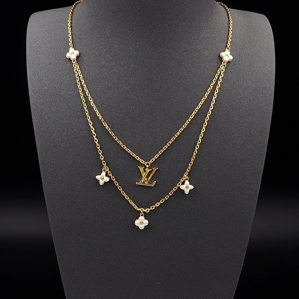 L0vis Vvtt0n Lv Floragram Necklace Gold M00981