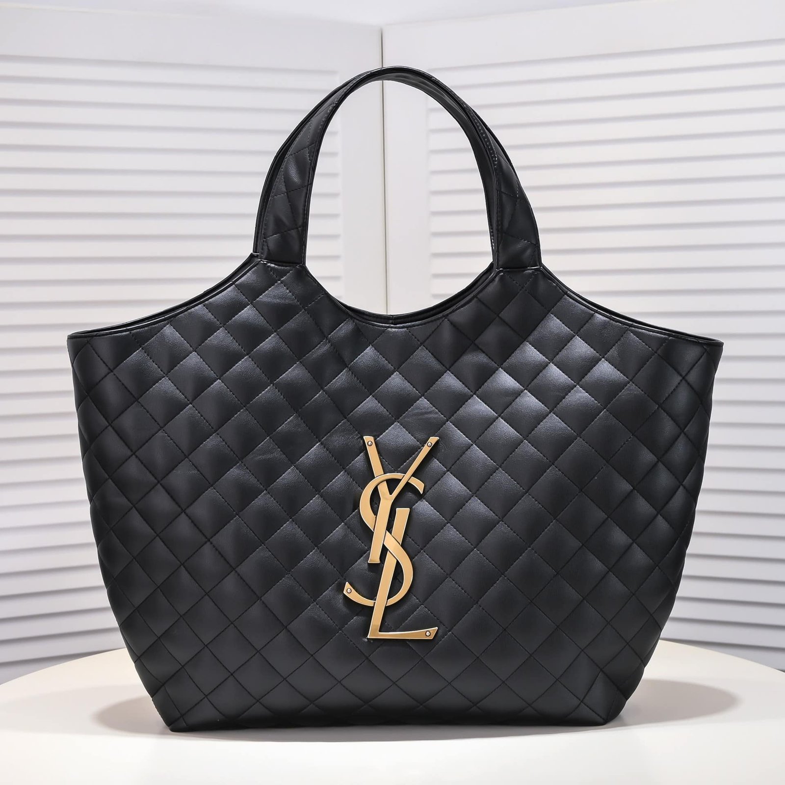 Sa1nt Lau*nt Icare Maxi Shopping Bag In Quilted Black 50Cm 698651Aaang1000