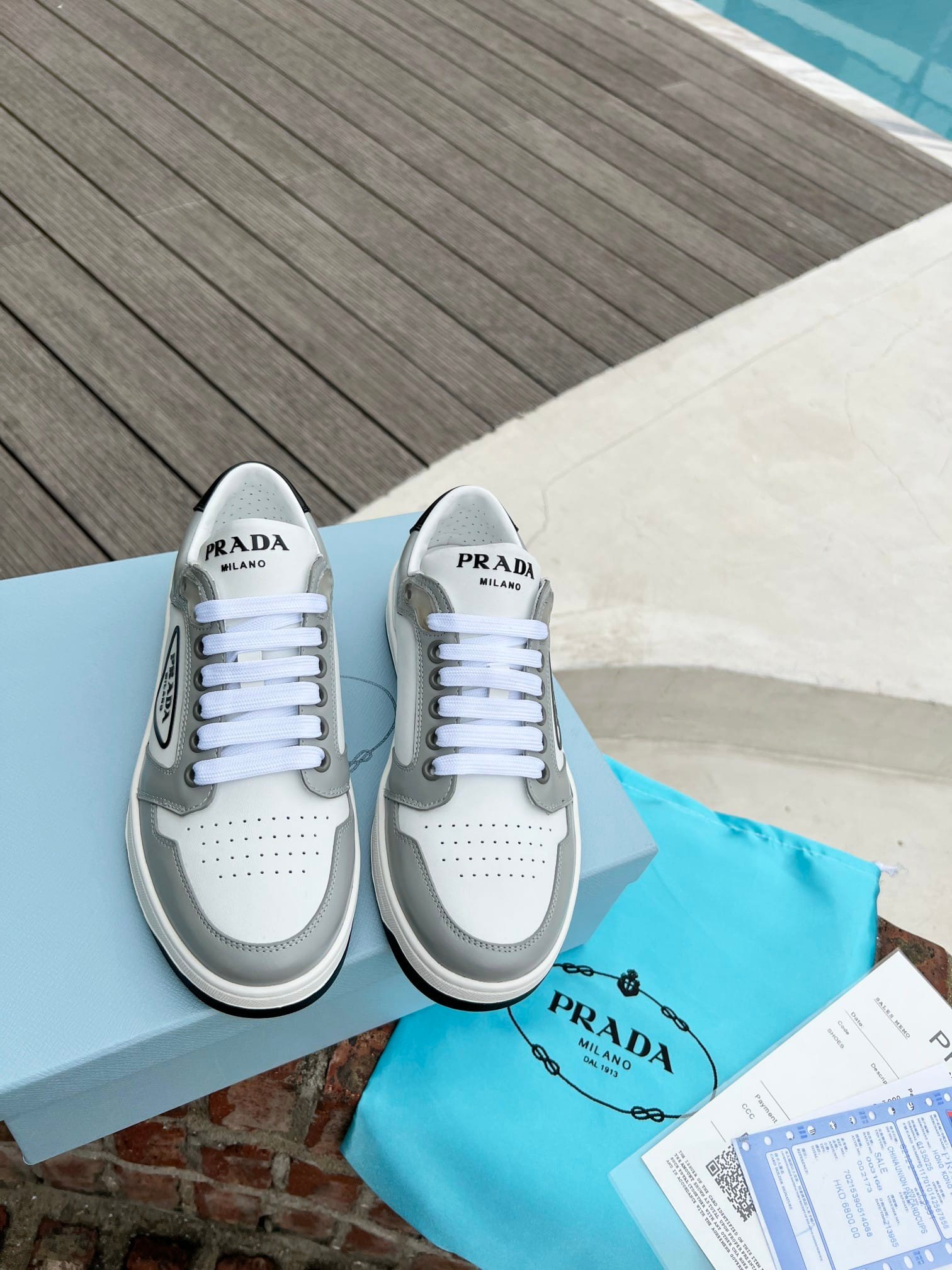 Pra*a District Leather Sneakers White Grey 1E790M 3Lj6 F0A4C F 030