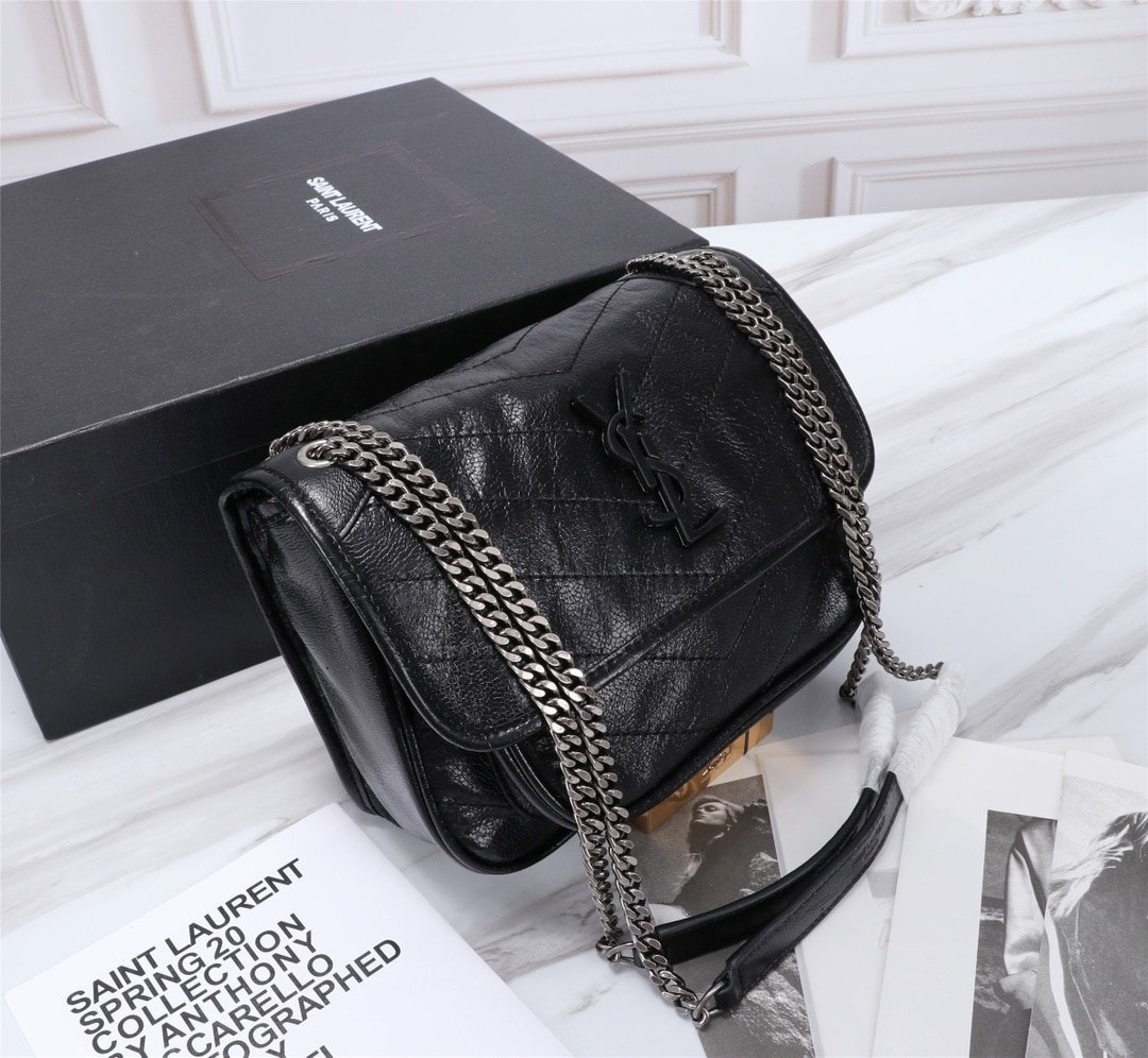 Sa1nt Lau*nt Niki Baby In Vintage Leather Black 21Cm 6331600En041000