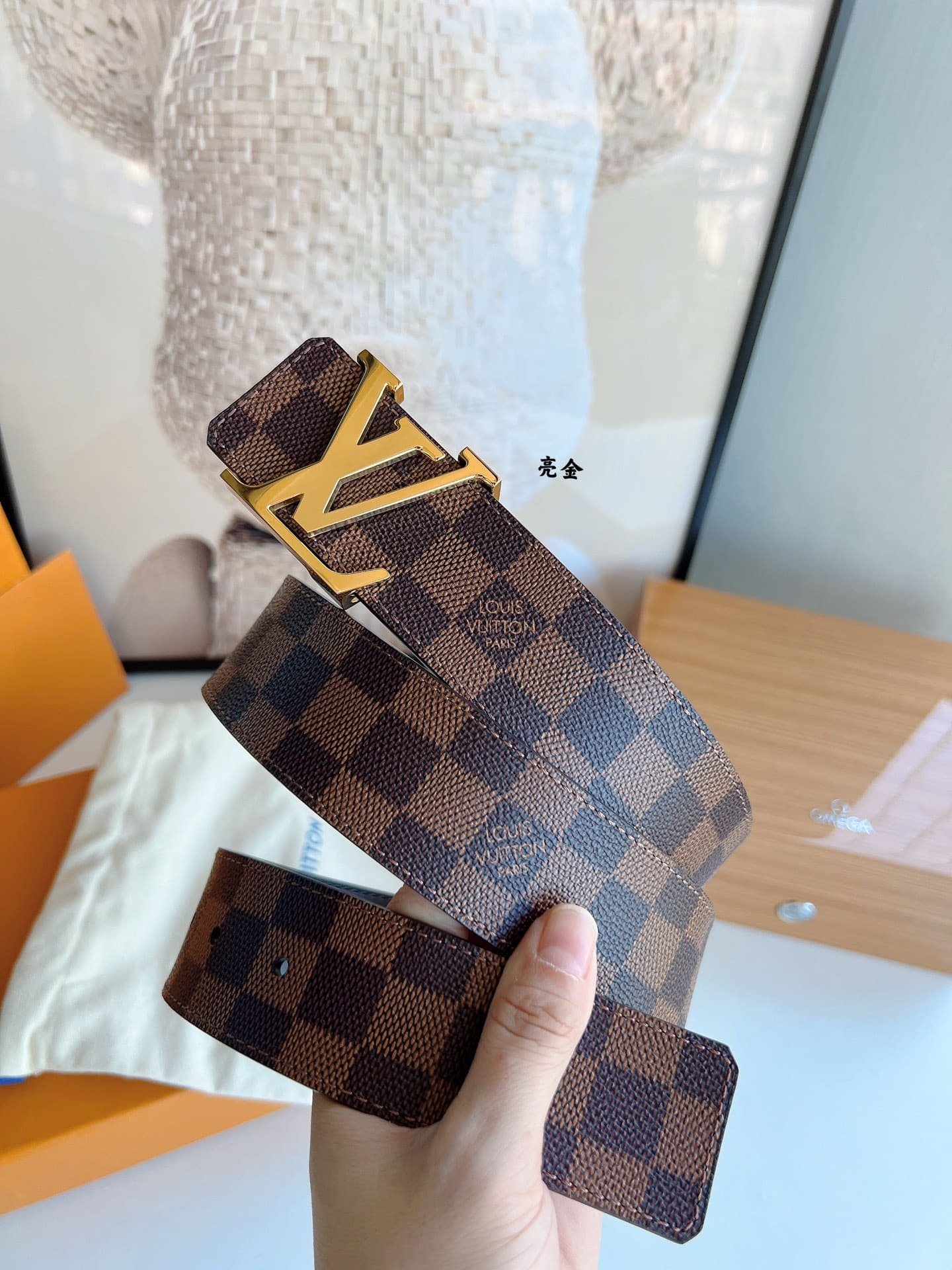 L0vis Vvtt0n Lv Initiales Reversible Belt Brown 40Cm
