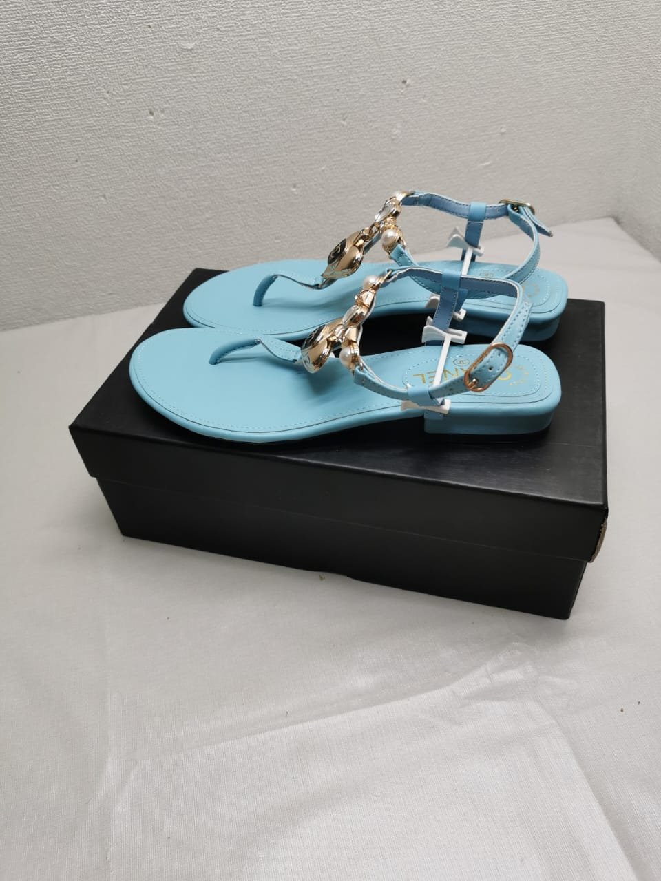 Ch**el Shiny Pearl Crystal Cc Heart Thong Sandals Light Blue