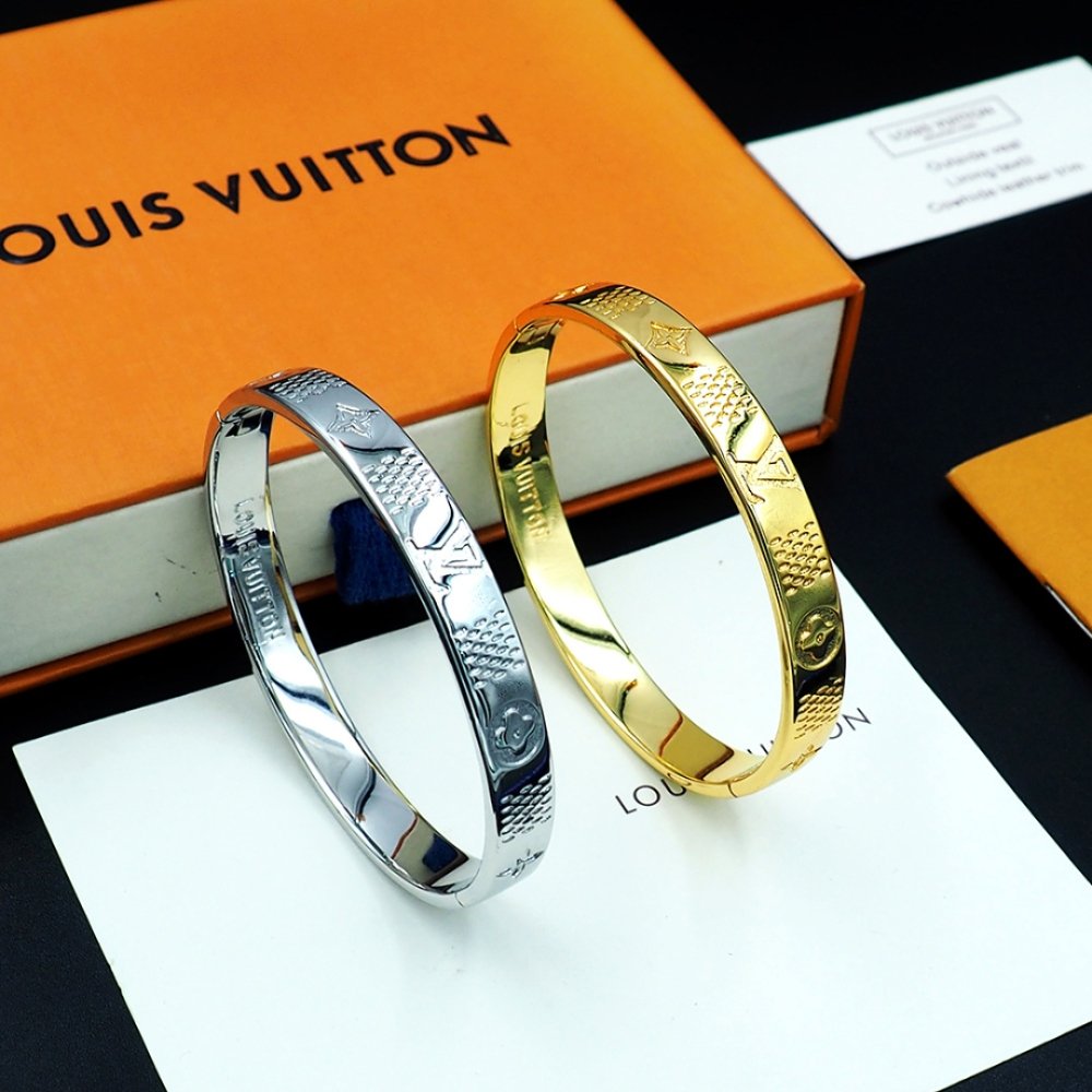 L0vis Vvtt0n Damier Staples Bangle Bracelet Silver M1387L