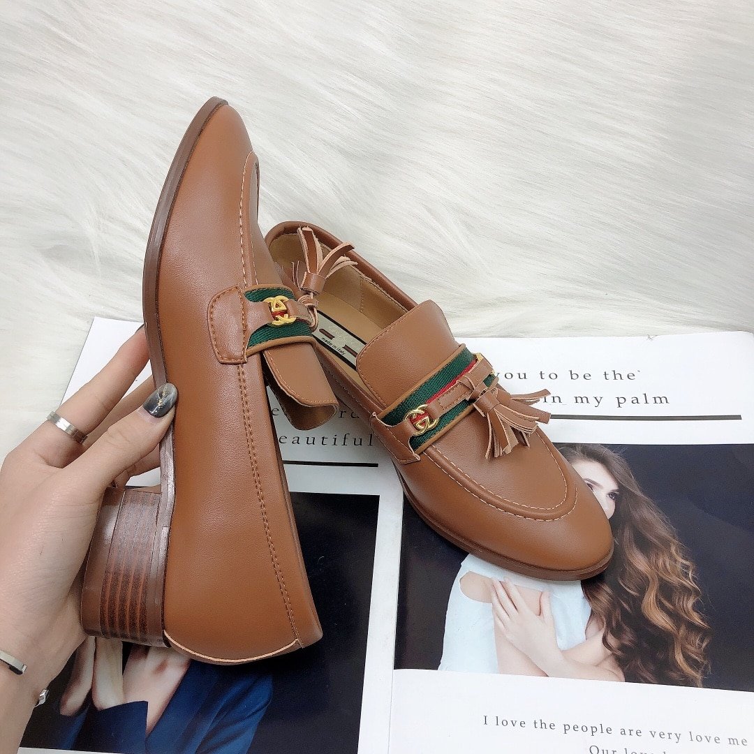 Gvc*1 Unisex Leather Interlocking G Brown 624316 1W610