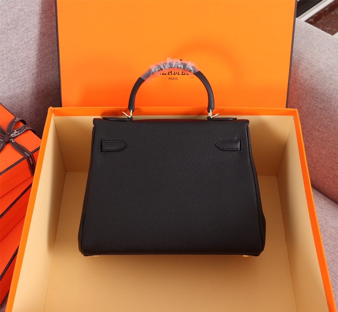 H**me5 Kelly Sellier 25 Epsom Gold Hardware Black 25Cm