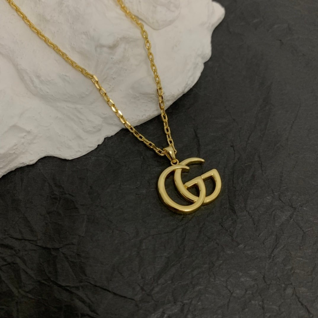 Gvc*1 Gg Gold Necklace