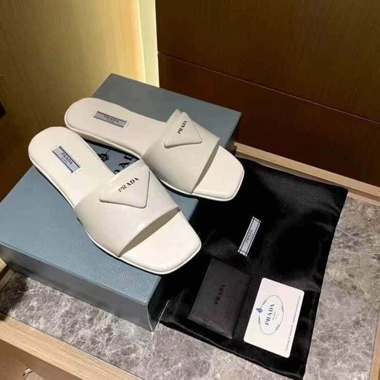 Pra*a Brushed Leather Slide In White