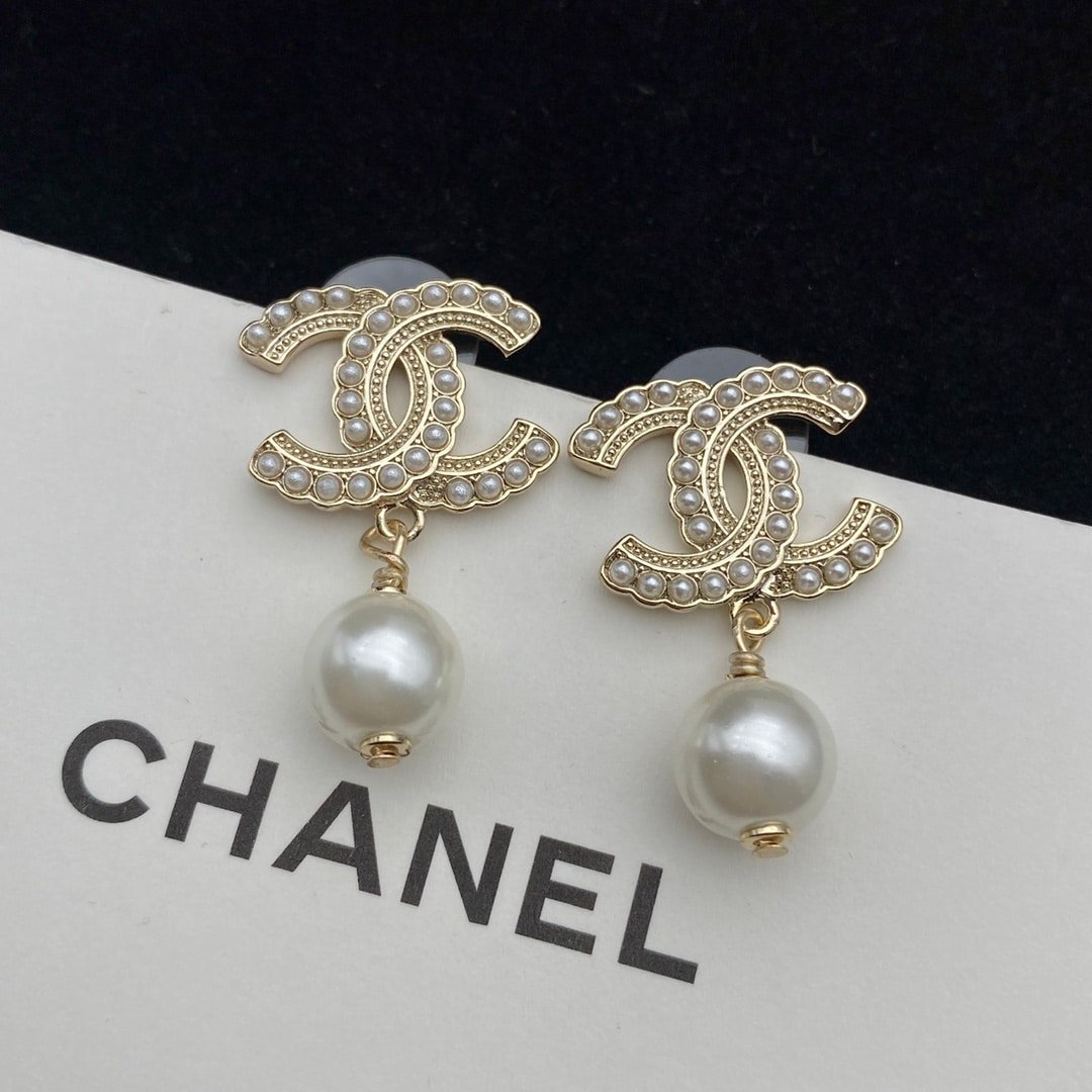 Ch**el Cc Pearl Gold Earrings