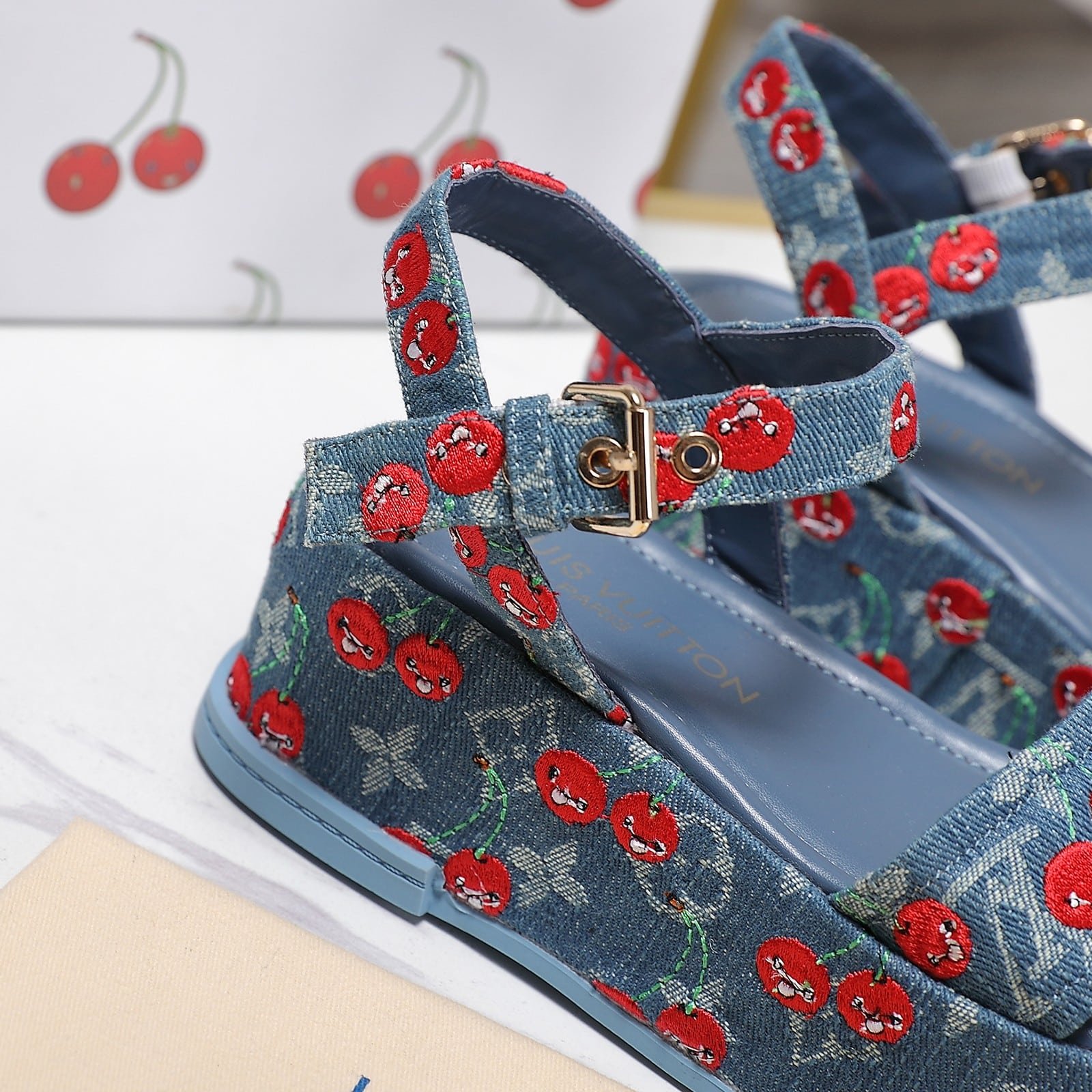 L0vis Vvtt0n X Takashi Maya Platform Sandal Monogram Cherry Denim 1Ahnyd