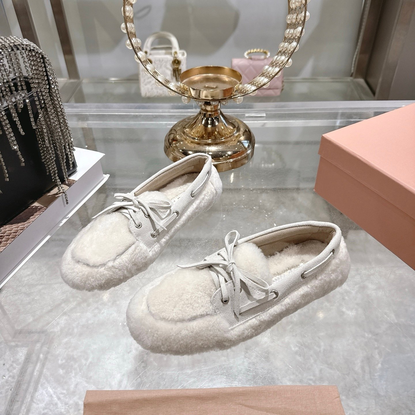 M1um1u Shearing Loafers Natural 5D525E 173 F0018 F 005