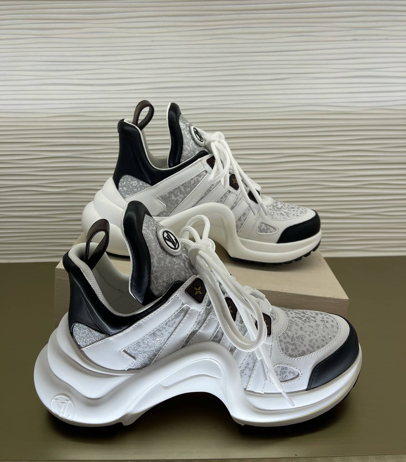 L0vis Vvtt0n Archlight Sneaker White