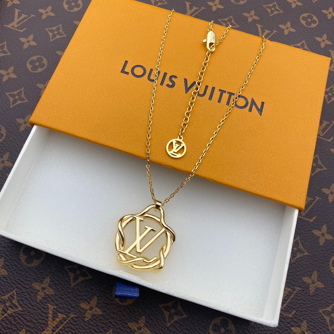 L0vis Vvtt0n Garden L0vise Gold Necklace