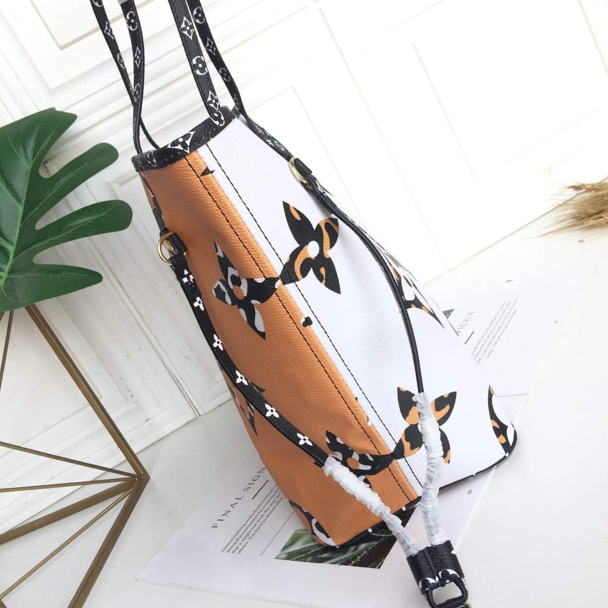 L0vis Vvtt0n Neverfull Mm Giant Jungle Ivory 31Cm M44716