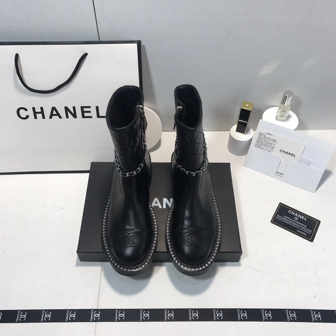 Ch**el Ankle Boots With Side Zip Chain Black