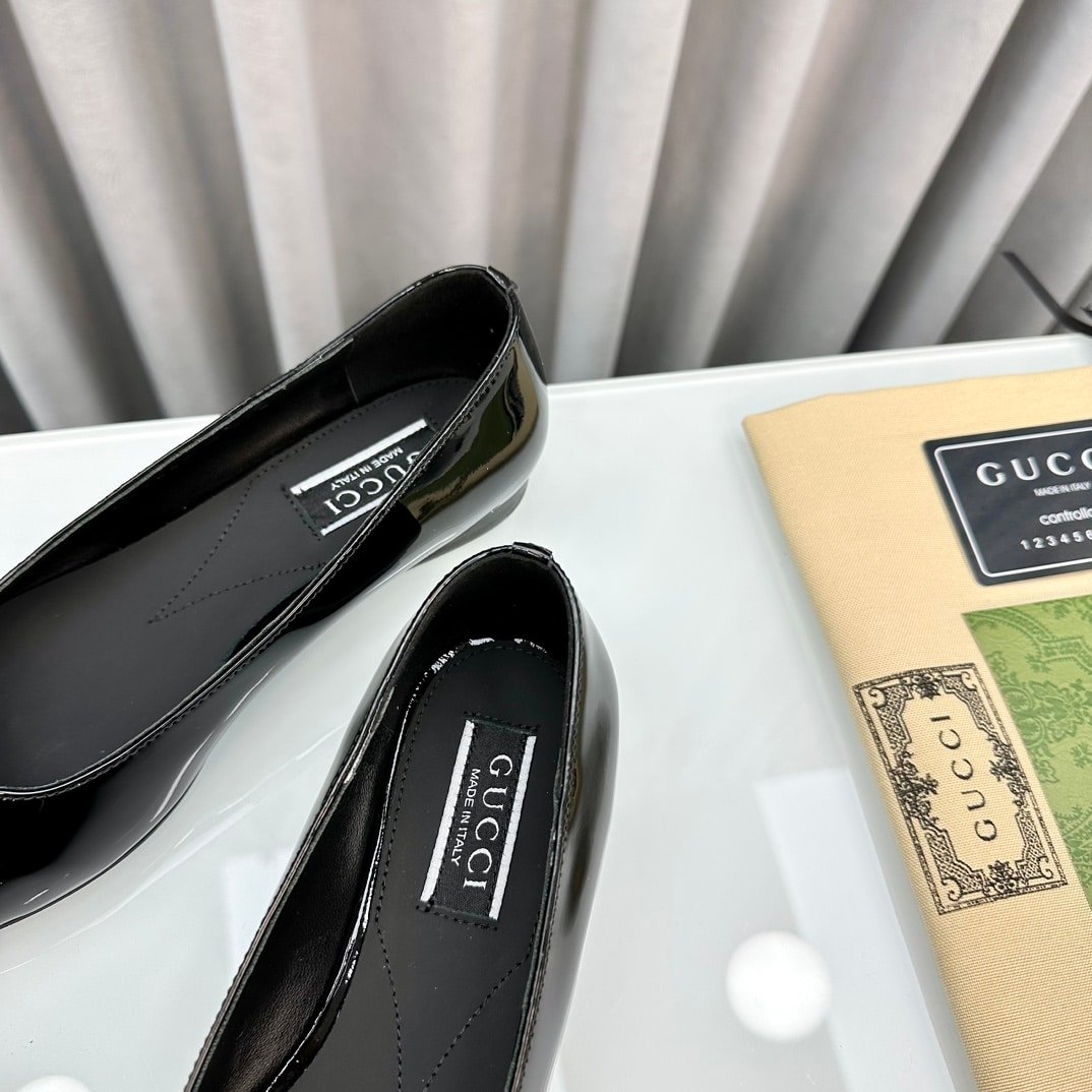 Gvc*1 Crystal Gg Women’S Ballet Flat Black