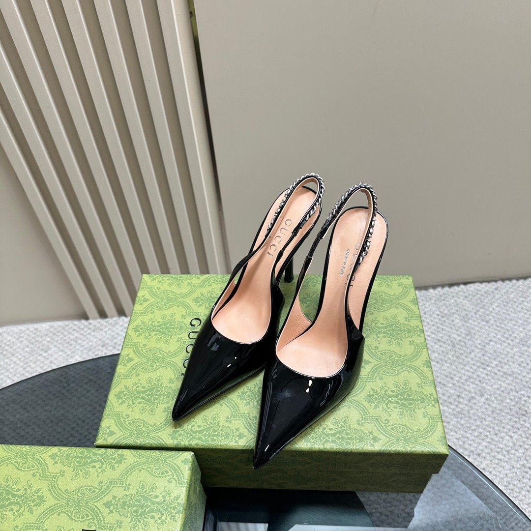 Gvc*1 Signoria Slingback Pump Black