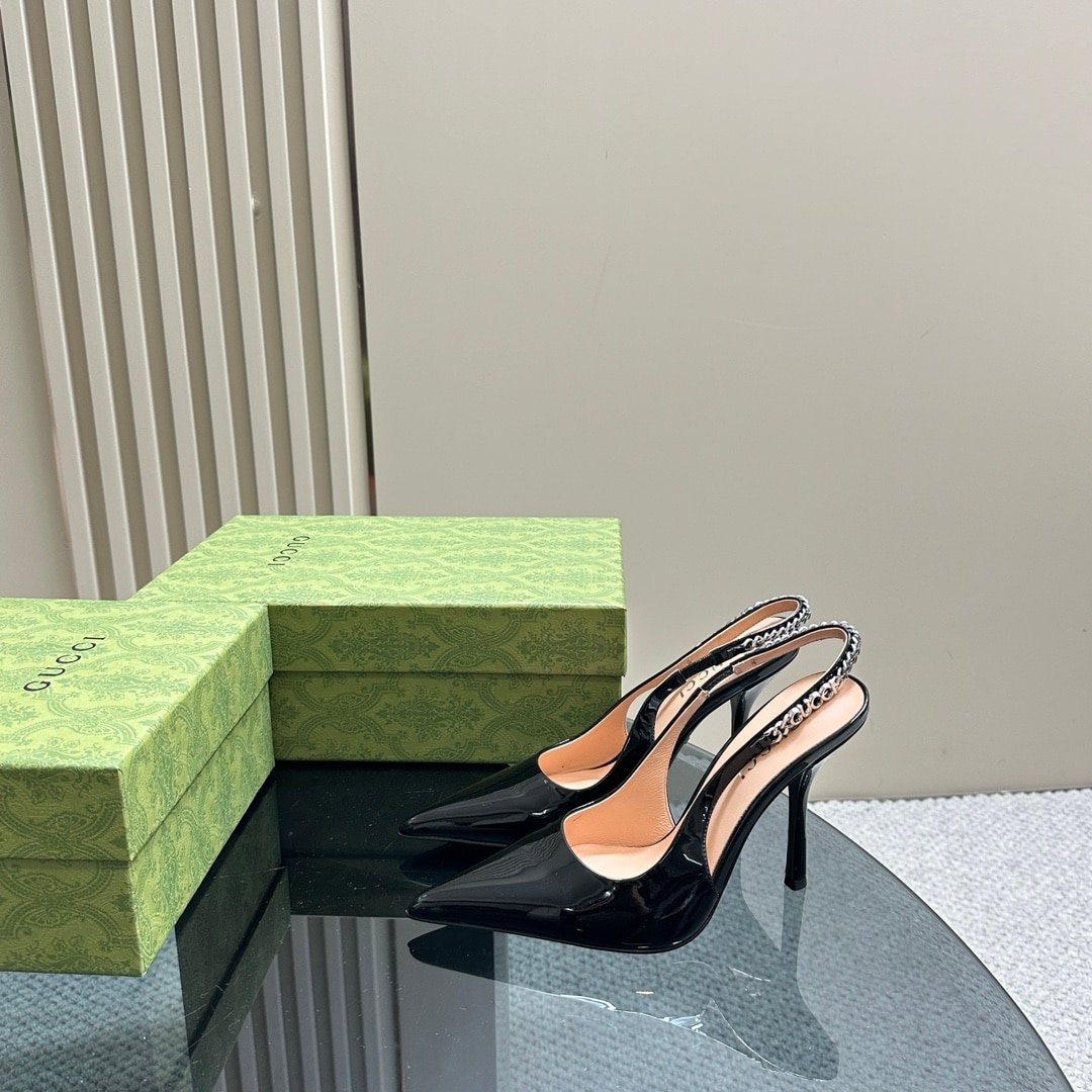 Gvc*1 Signoria Slingback Pump Black