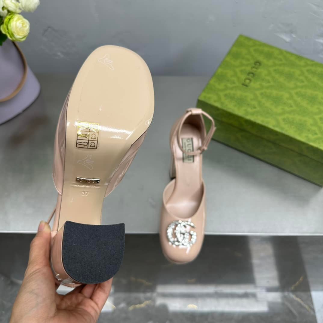 Gvc*1 Women’S Platform Pump With Double G Beige