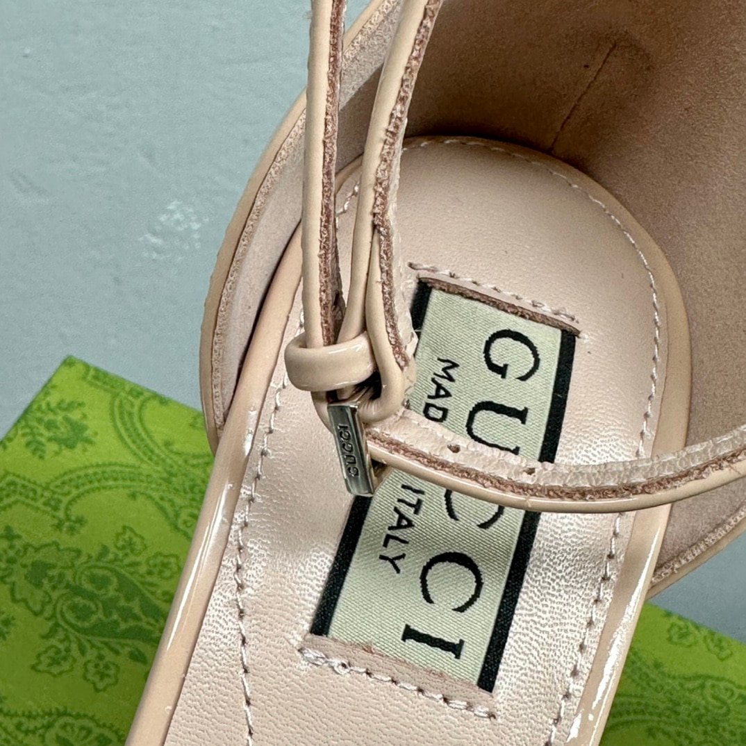 Gvc*1 Women’S Platform Pump With Double G Beige