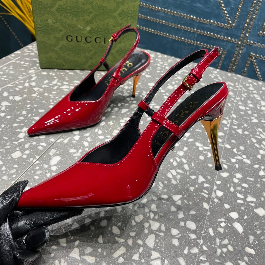 Gvc*1 Women’S Platform Pump Red