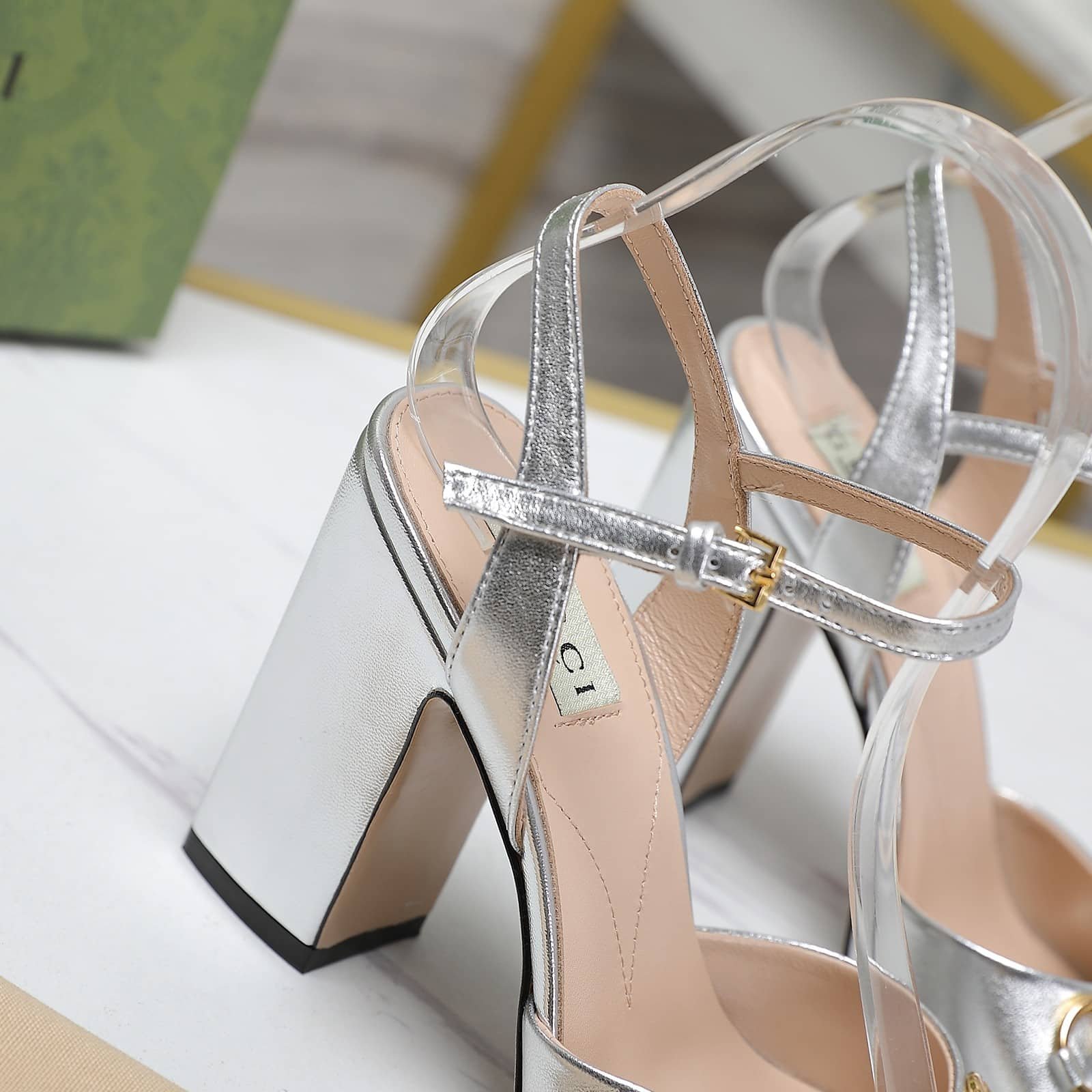 Gvc*1 Women’S Horsebit Sandal Silver