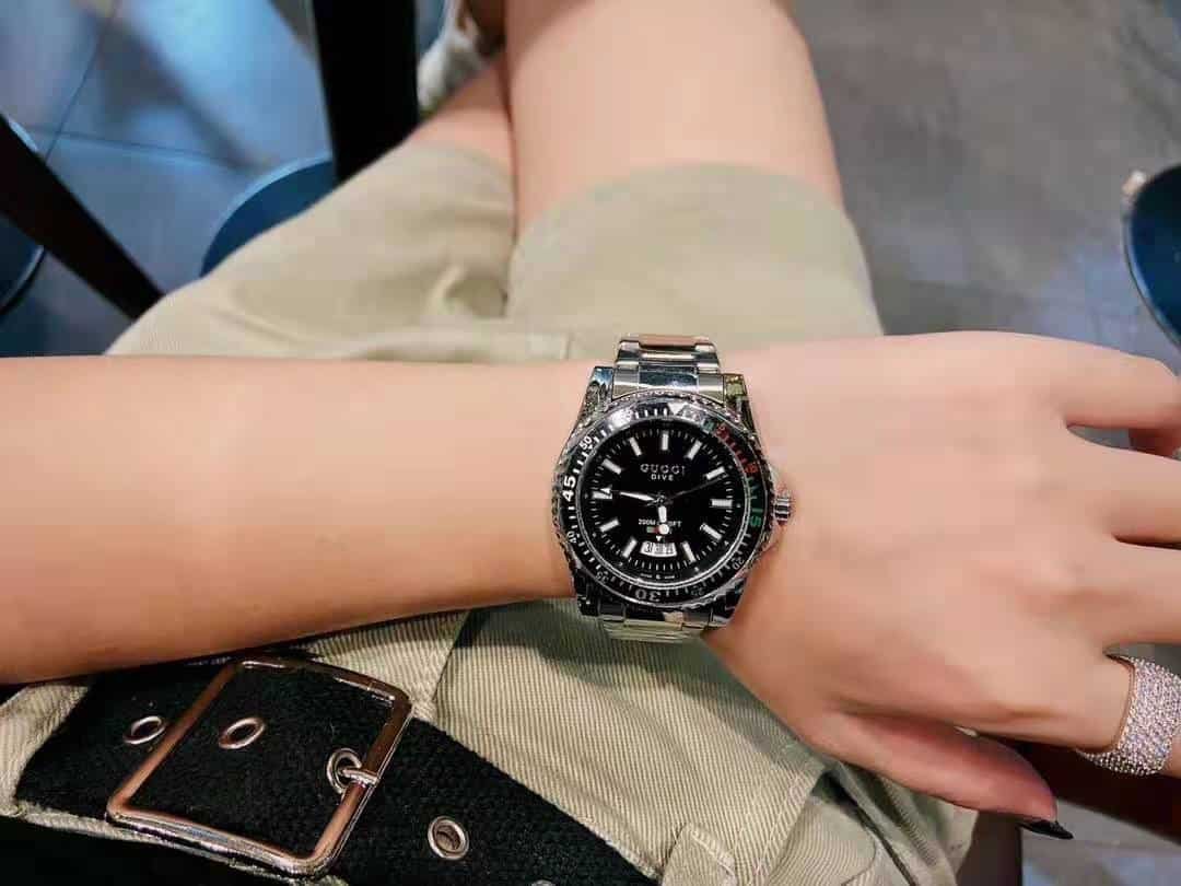 Gvc*1 Dive Black Dial Watch 40Mm