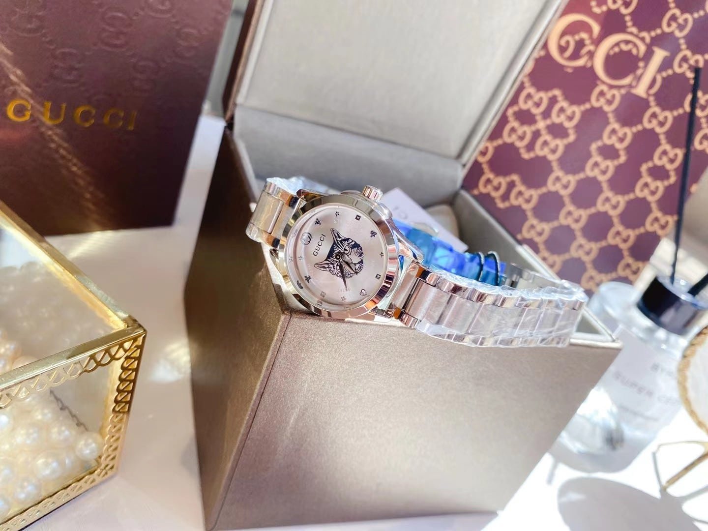 Gvc*1 G Timeless 27Mm Ya126595