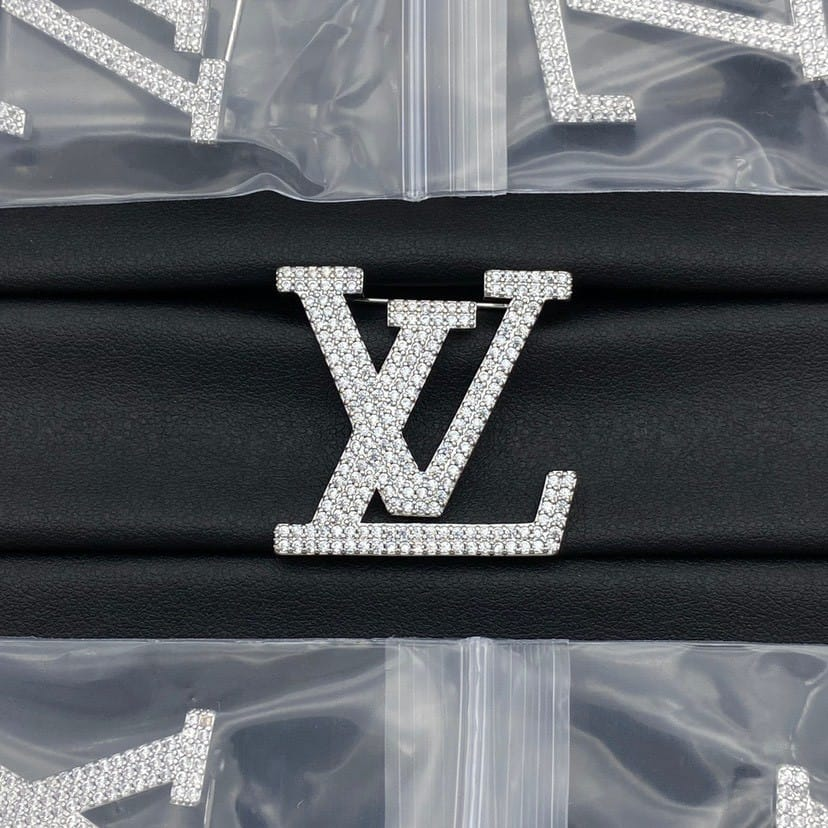 L0vis Vvtt0n Crystal Brooch Silver