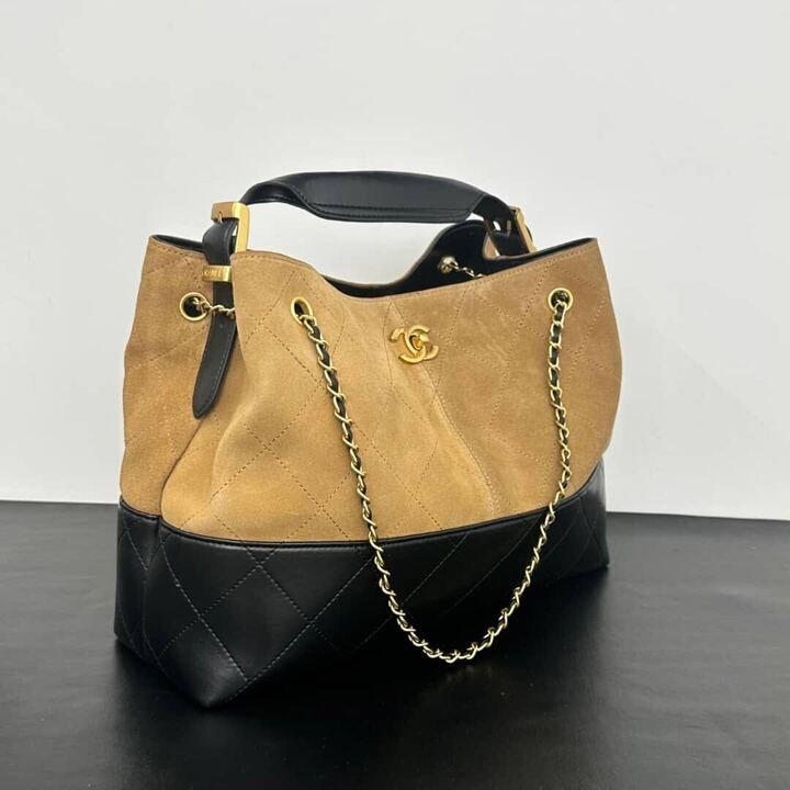 [S*per Vip 1:1] Ch**el Shopping Bag Gold Tone Metal Beige And Black 36Cm AS5657 B20827 U1536