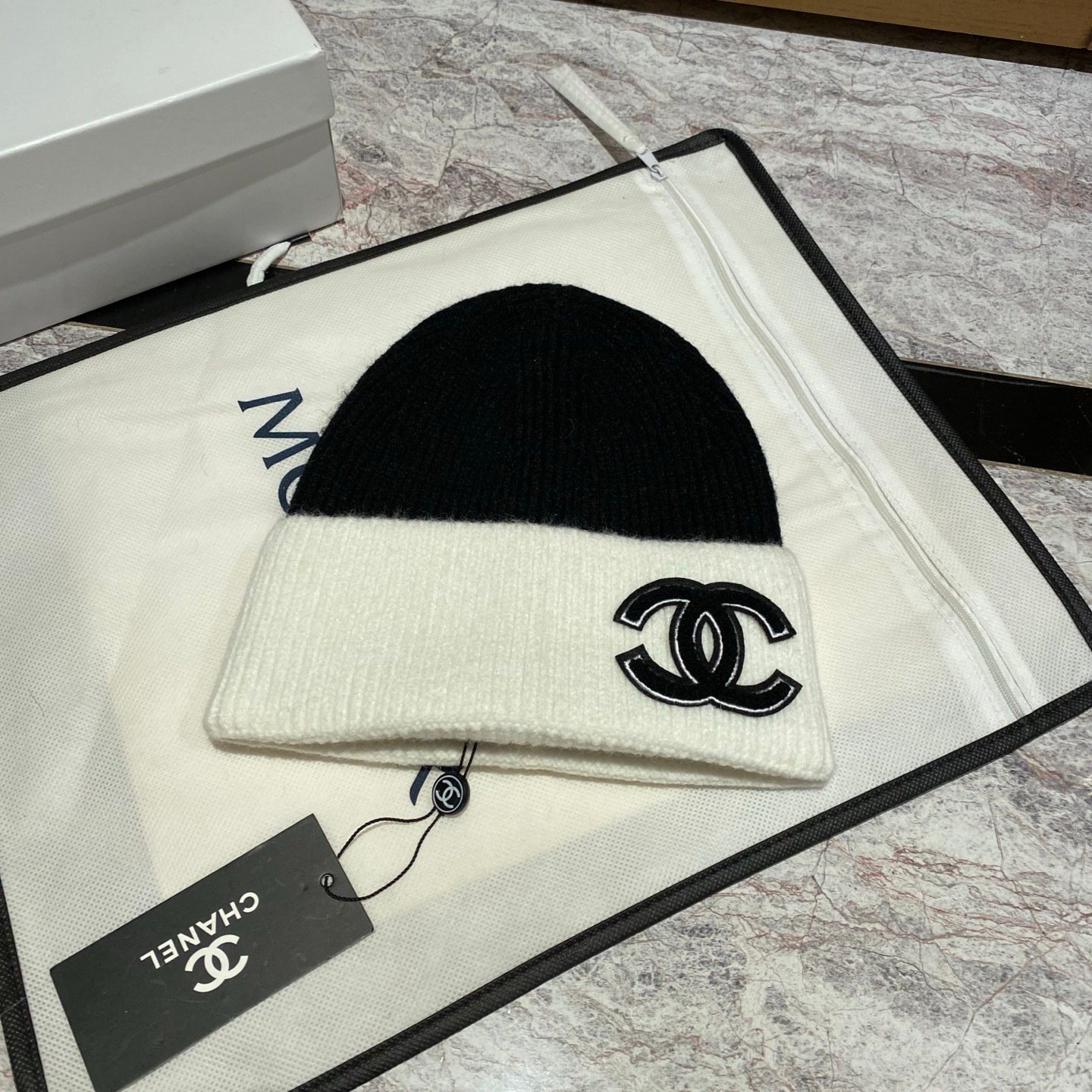 Ch**el Beanie Cashmere Wool White