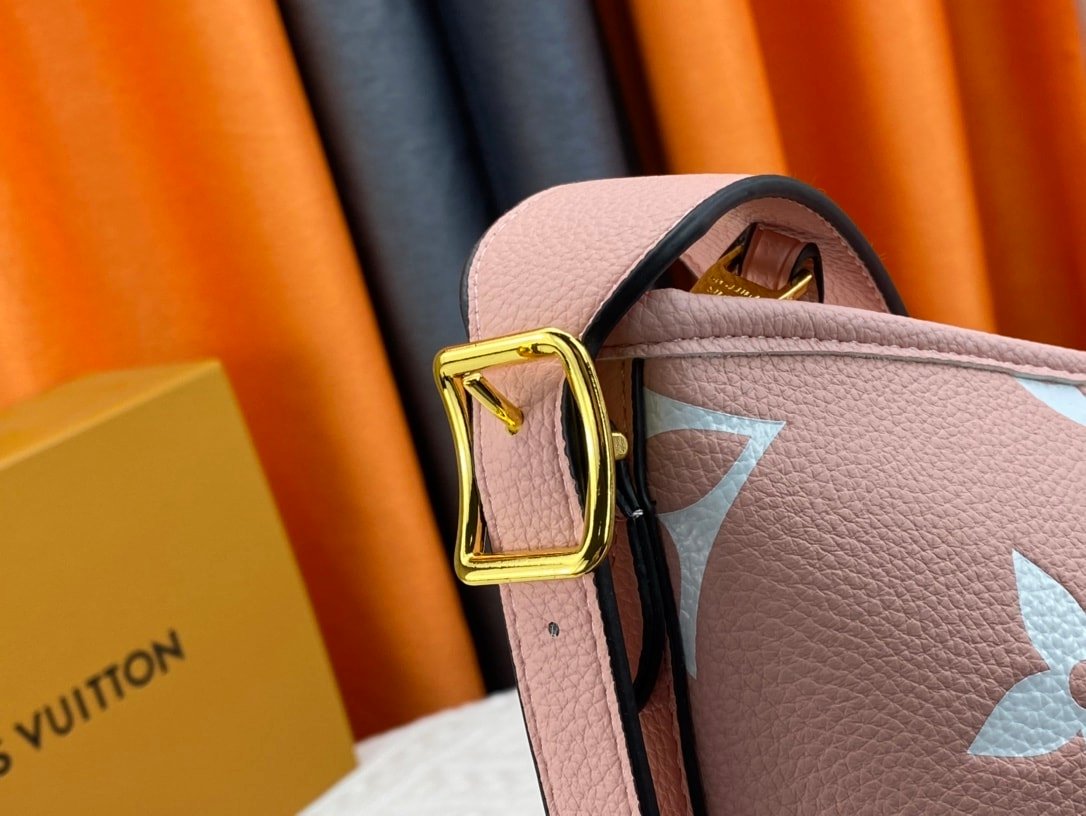 L0vis Vvtt0n Carryall Rose Trianon Pink 39Cm M46298