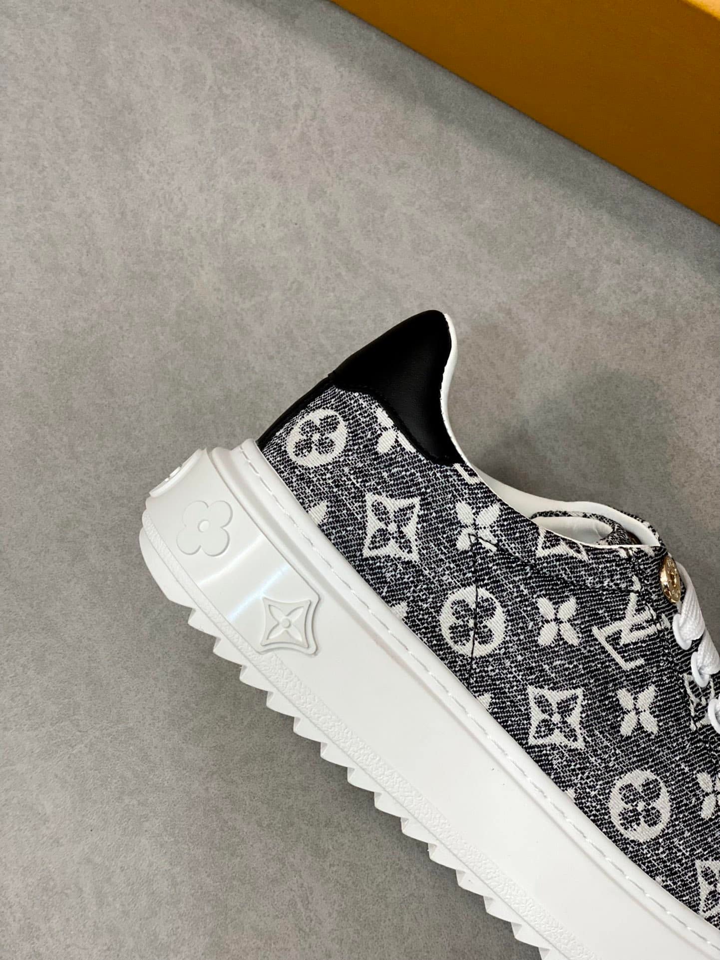 L0vis Vvtt0n Time Out Sneaker 1Aaw2S
