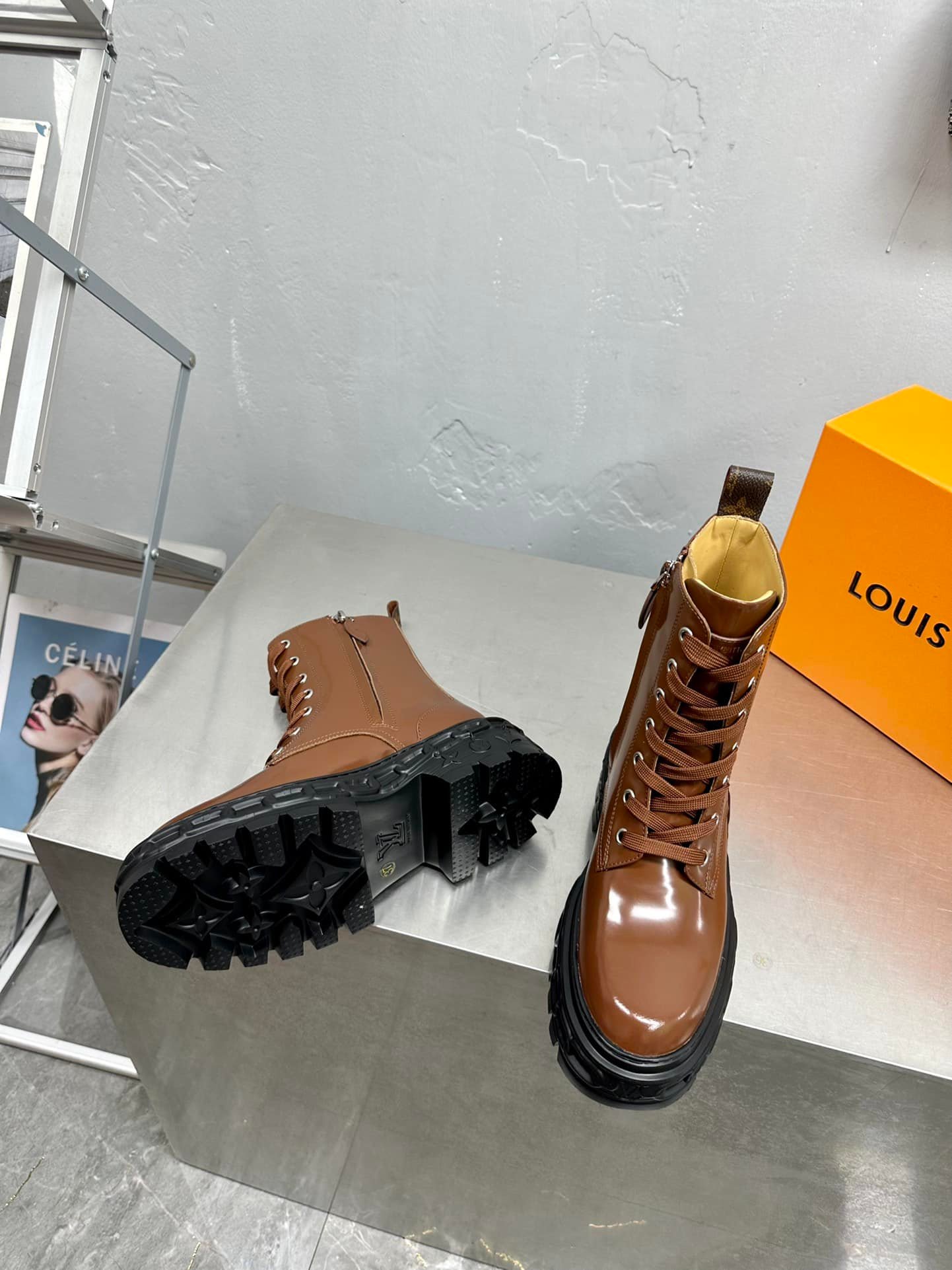 L0vis Vvtt0n Lv Record Ranger Boot Brown