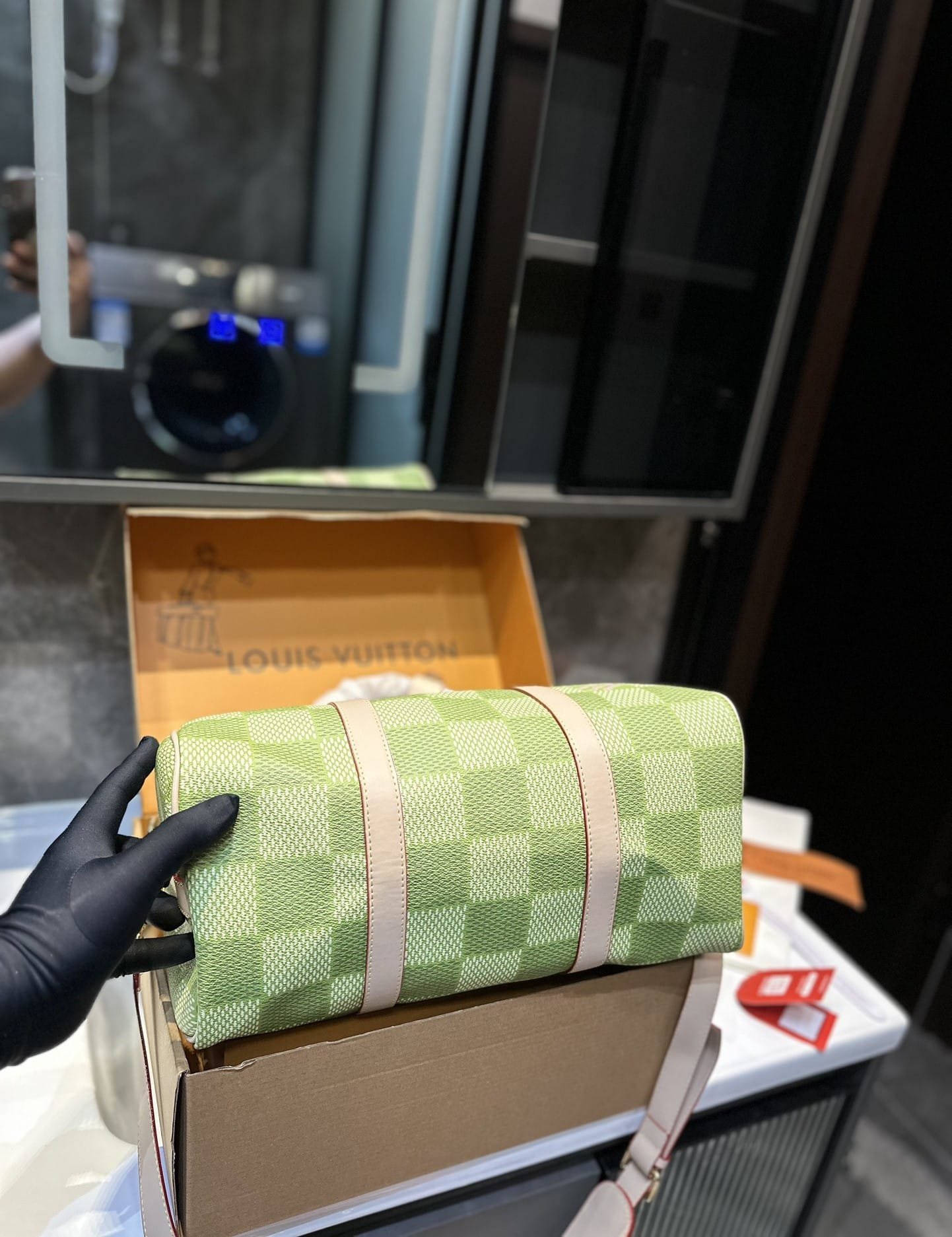 L0vis Vvtt0n Keepall Bandoulière Damier Canvas Green 35Cm N40671