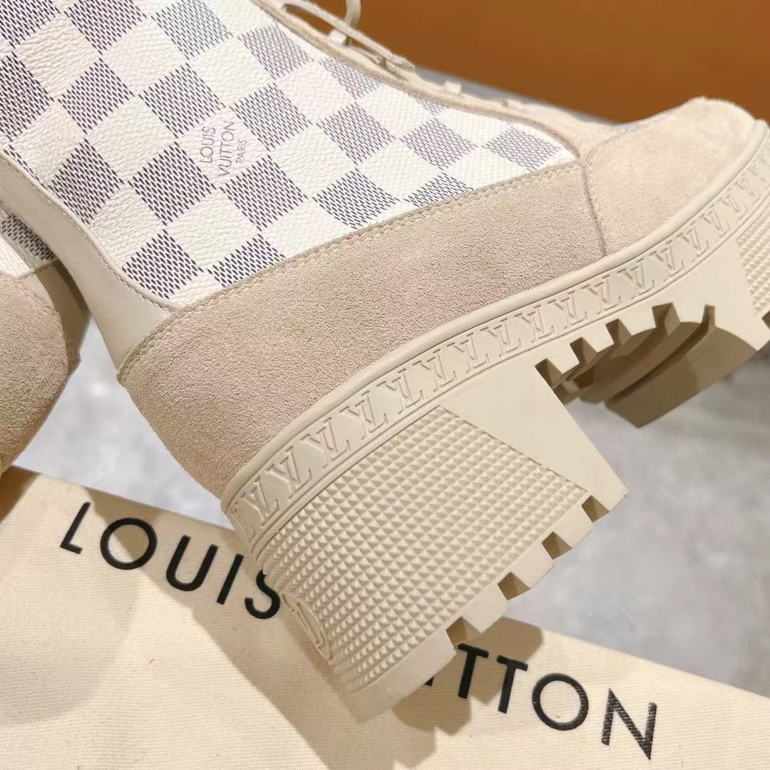L0vis Vvtt0n Laureate Platform Desert Boot Damier Azure