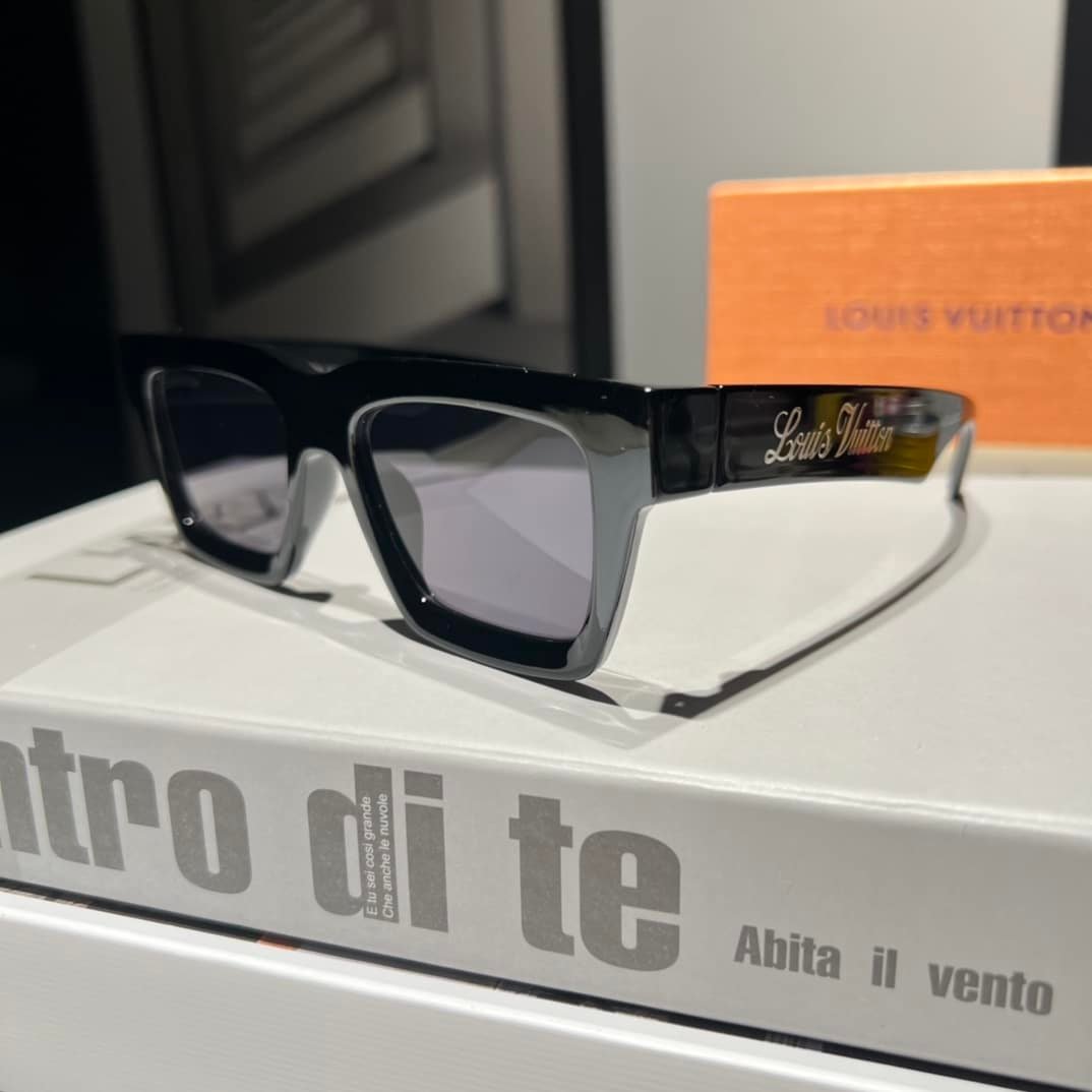 L0vis Vvtt0n Lv Pop Sunglasses Black