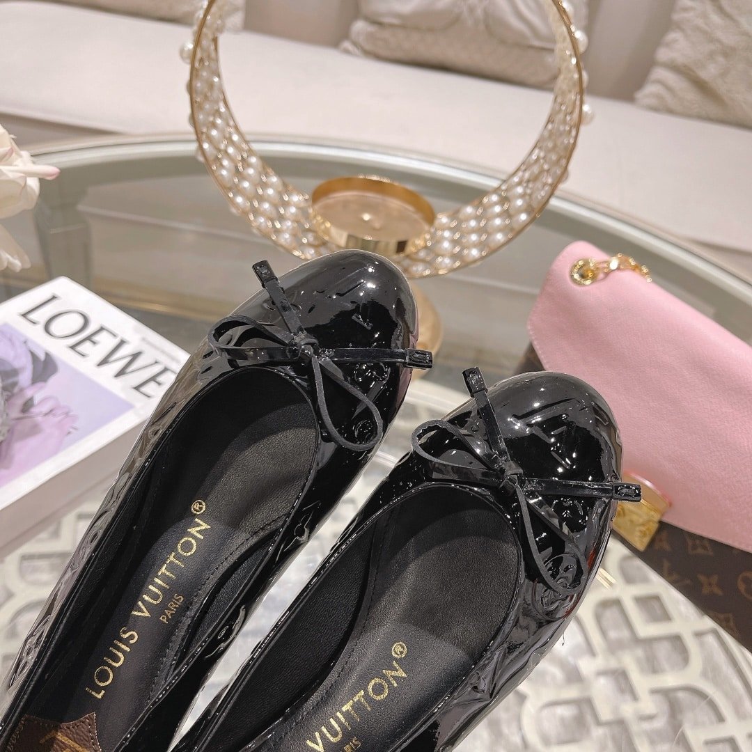 L0vis Vvtt0n Nina Flat Ballerina Black