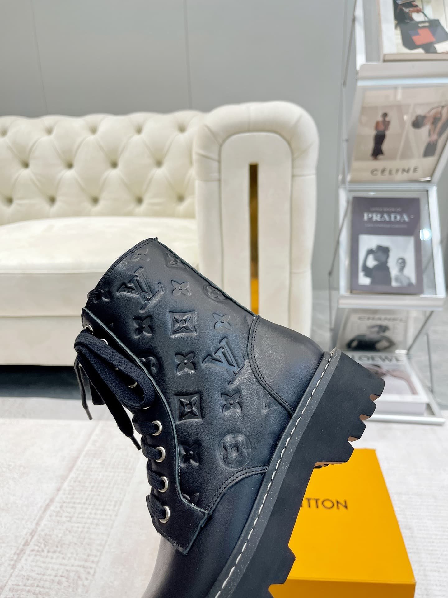 L0vis Vvtt0n Territory Flat Ranger Black 1Abuvn